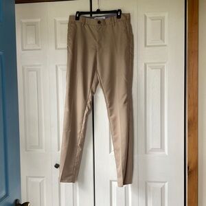 Amazon Essentials Men's Chinos in Khaki Tan 32x34